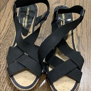 Andre Assous, black wedges, 8.5